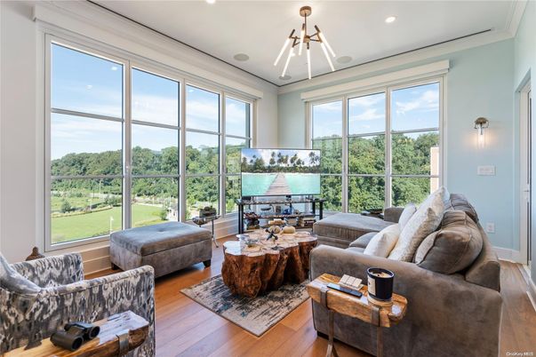 Interior, Living room, Pendant Lights, Recessed Lighting, Sun Room, Wood Texture Flooring
