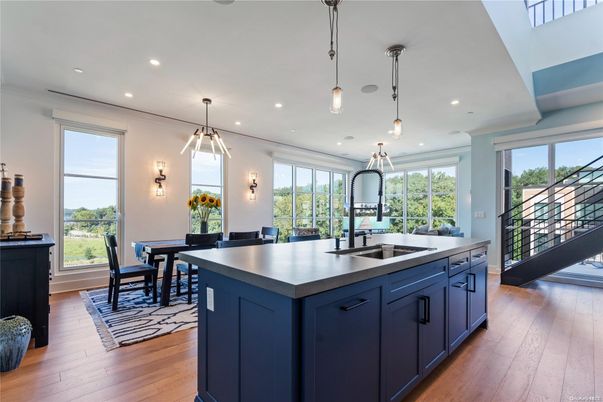 Dining room, Interior, Kitchen, Pendant Lights, Recessed Lighting, Wood Texture Flooring