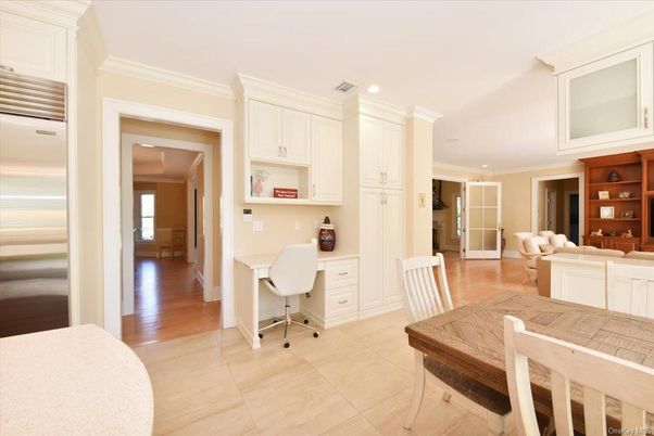 Dining room, Interior, Kitchen, Living room, Recessed Lighting, Wood Texture Flooring