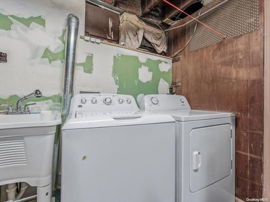 Interior, Utility Closets, Washer