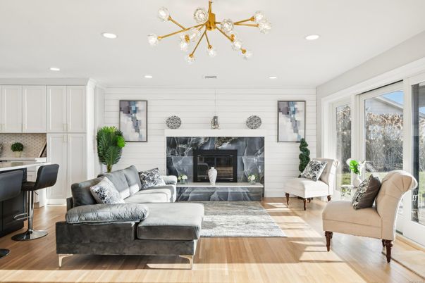 Fireplace, Interior, Living room, Pendant Lights, Recessed Lighting, Wood Texture Flooring
