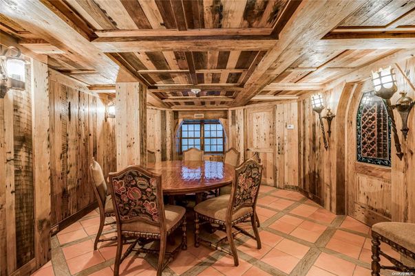 Dining room, Interior, Wooden Beams, Wooden Ceilings, Wooden Walls