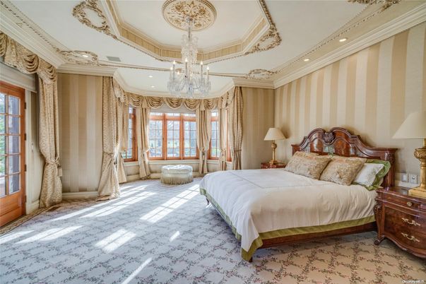 Bedroom, Chandelier, Interior, Recessed Lighting