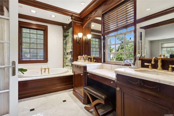 Bathroom, Dual Sink Vanities, Interior, Marble, Recessed Lighting