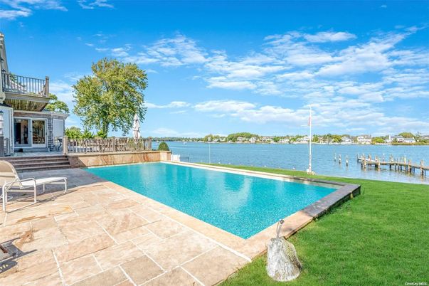 Exterior, Lake, Pool