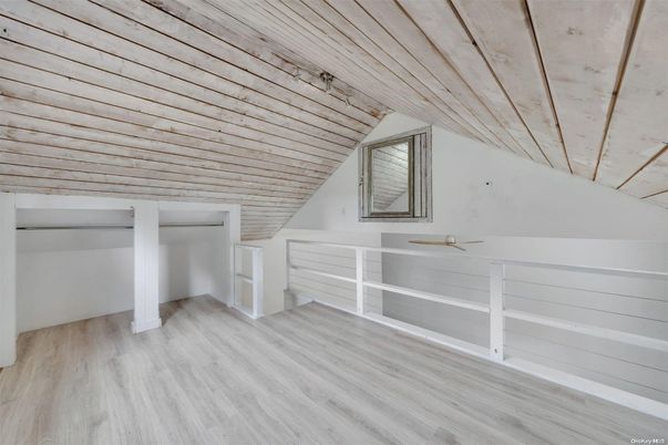 Empty room, Interior, Wooden Ceilings, Wood Texture Flooring