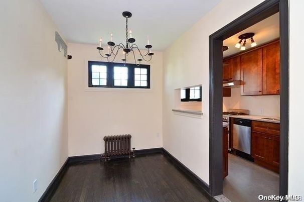 Chandelier, Interior, Kitchen, Wood Texture Flooring