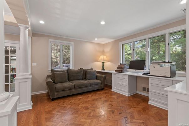 Home Office, Interior, Recessed Lighting, Wood Texture Flooring