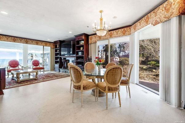 Chandelier, Dining room, Interior, Living room, Recessed Lighting