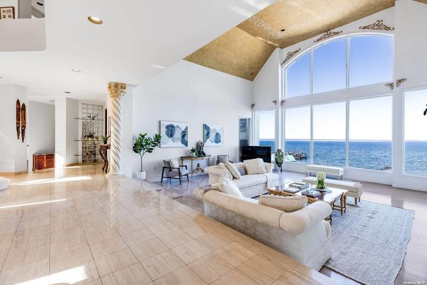 Interior, Living room, Recessed Lighting, Water