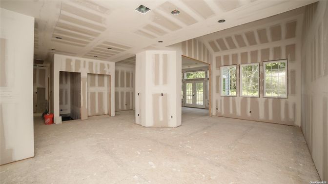 Empty room, Interior, Recessed Lighting