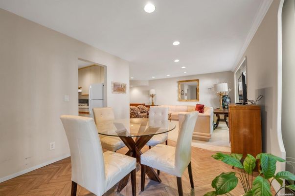 Dining room, Interior, Living room, Recessed Lighting, Wood Texture Flooring
