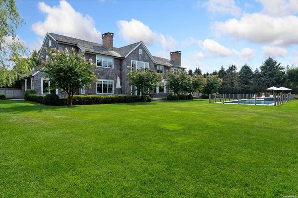 Backyard, Exterior, Pool
