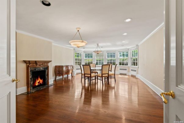 Dining room, Fireplace, Interior, Pendant Lights, Recessed Lighting, Wood Texture Flooring