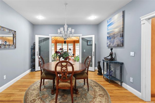 Chandelier, Dining room, Interior, Pendant Lights, Recessed Lighting, Wood Texture Flooring