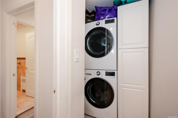 Interior, Utility Closets, Washer
