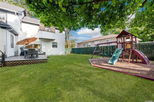Backyard, Exterior, Playground