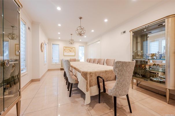 Chandelier, Dining room, Interior, Recessed Lighting