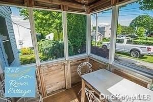 Interior, Sun Room, Wood Texture Flooring