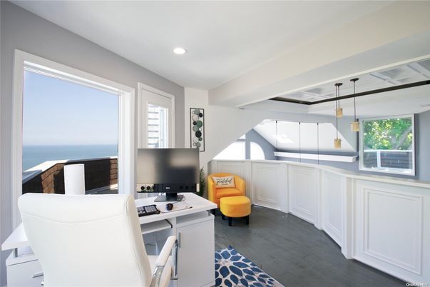 Home Office, Interior, Pendant Lights, Recessed Lighting, Water, Wood Texture Flooring