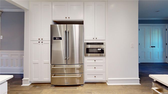 Interior, Kitchen, Stainless Steel Appliances, Wood Texture Flooring