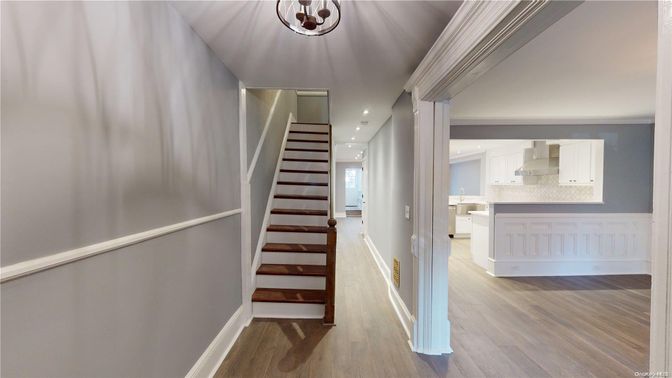 Interior, Pendant Lights, Recessed Lighting, Wood Texture Flooring