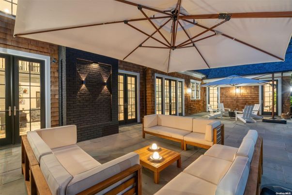 Dining room, Interior, Living room, Pendant Lights, Stone Walls