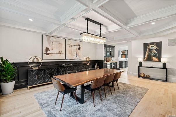 Chandelier, Dining room, Interior, Recessed Lighting, Wood Texture Flooring