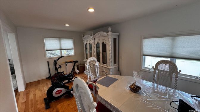Dining room, Fitness Equipment, Interior, Recessed Lighting, Wood Texture Flooring
