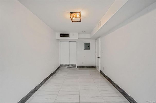 Empty room, Interior, Marble