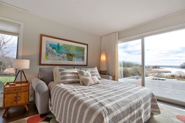 Bedroom, Interior, Water, Wood Texture Flooring