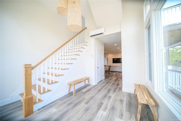 Interior, Pendant Lights, Recessed Lighting, Wood Texture Flooring
