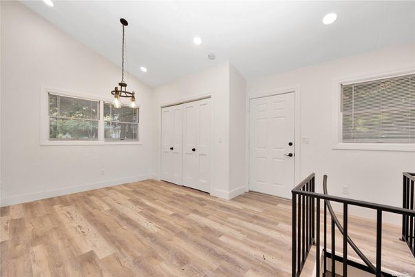 Interior, Pendant Lights, Recessed Lighting, Wood Texture Flooring