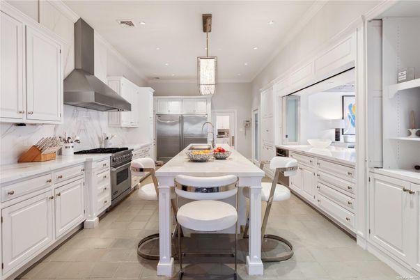 Interior, Kitchen, Pendant Lights, Recessed Lighting, Stainless Steel Appliances