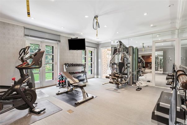 Fitness Equipment, Interior, Recessed Lighting