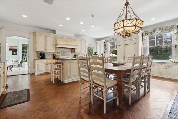 Chandelier, Dining room, Interior, Kitchen, Recessed Lighting, Wood Texture Flooring