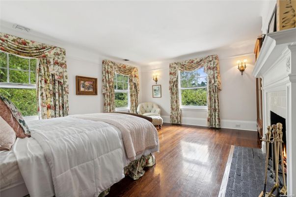 Bedroom, Fireplace, Interior, Wood Texture Flooring