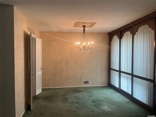 Chandelier, Empty room, Interior