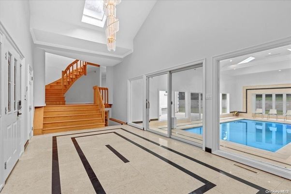 Interior, Pool, Recessed Lighting