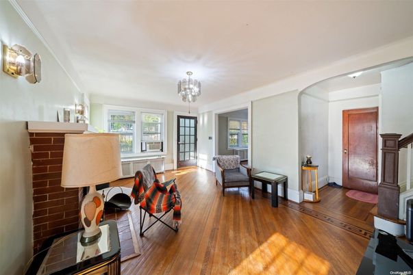 Chandelier, Interior, Wood Texture Flooring