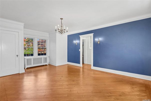 Chandelier, Empty room, Interior, Wood Texture Flooring