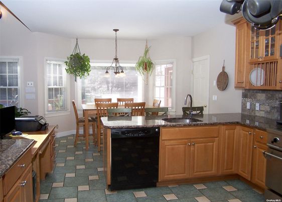 Dining room, Interior, Kitchen, Pendant Lights