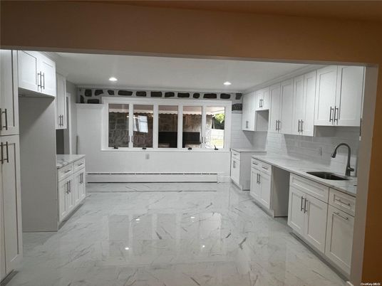 Interior, Kitchen, Marble, Recessed Lighting