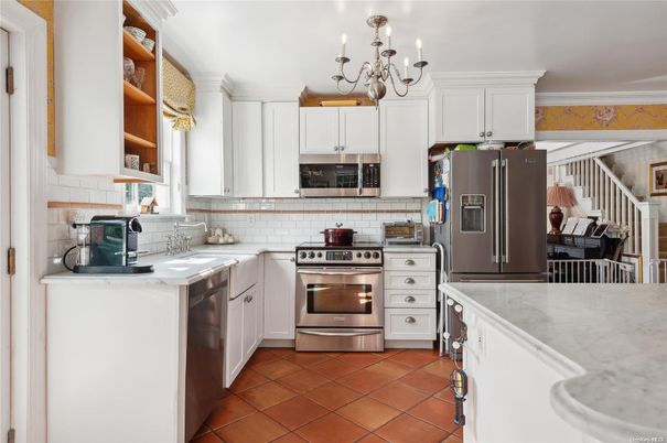 Chandelier, Interior, Kitchen, Stainless Steel Appliances