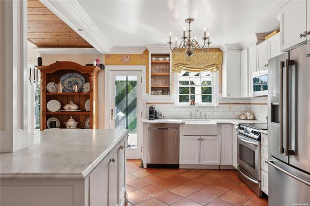 Chandelier, Interior, Kitchen, Stainless Steel Appliances