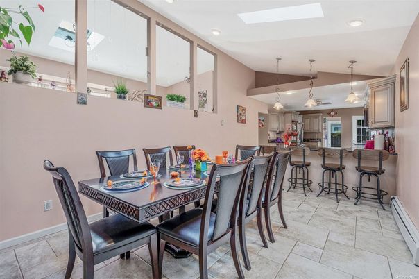 Dining room, Interior, Kitchen, Pendant Lights, Recessed Lighting, Wooden Beams