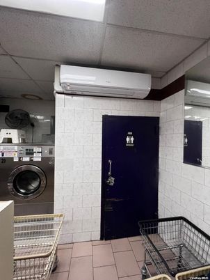 Interior, Stone Walls, Utility Closets, Washer