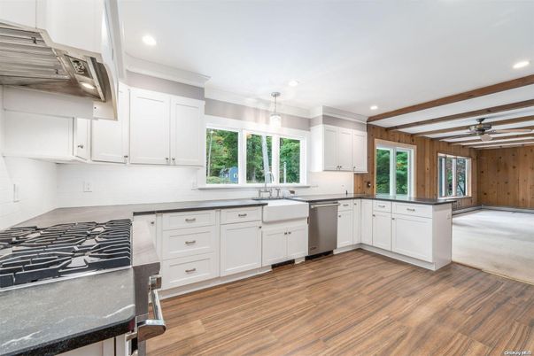 Interior, Kitchen, Pendant Lights, Recessed Lighting, Wood Texture Flooring