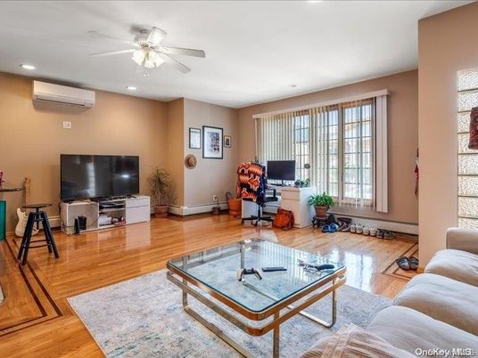 Home Office, Interior, Living room, Recessed Lighting, Wood Texture Flooring