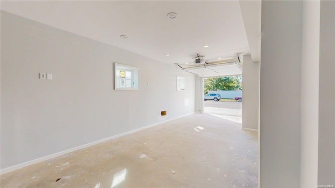 Garage, Interior, Recessed Lighting